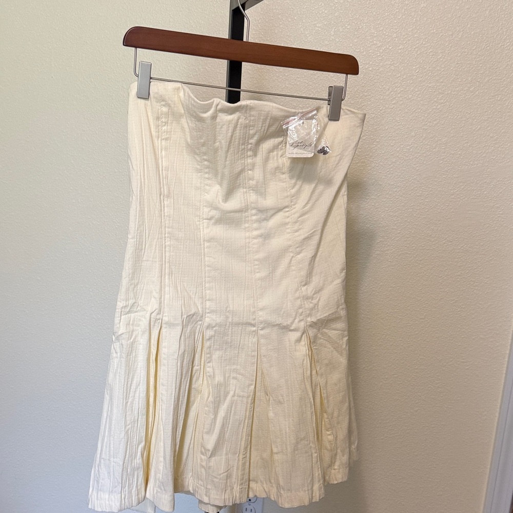 Free People eople 🌹Elegant Cream Dress